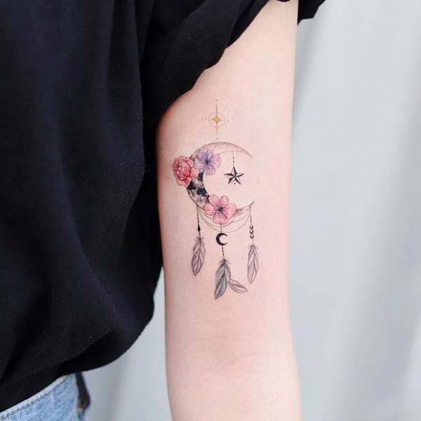 90 Dreamcatcher Tattoo Designs for Women