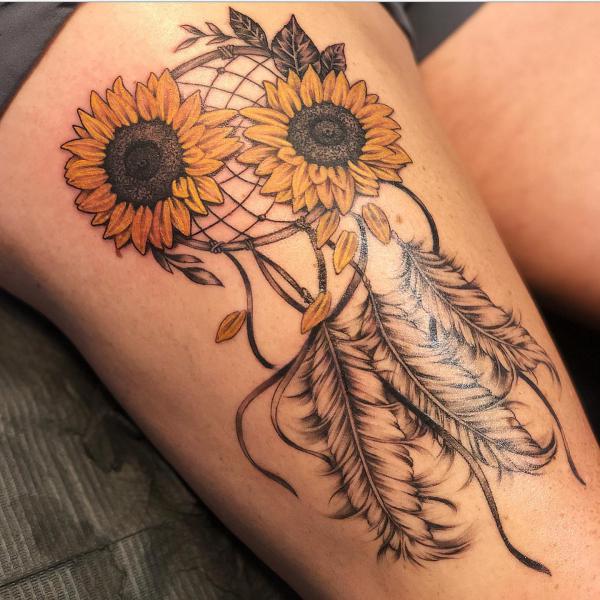 90 Dreamcatcher Tattoo Designs for Women