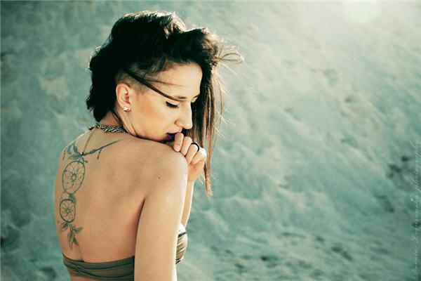 90 Dreamcatcher Tattoo Designs for Women