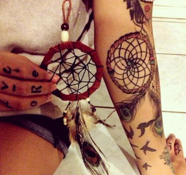 90 Dreamcatcher Tattoo Designs for Women
