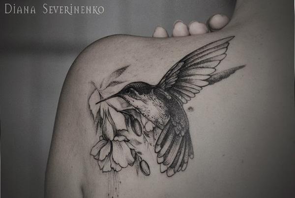 70 Amazing Hummingbird Tattoo Designs