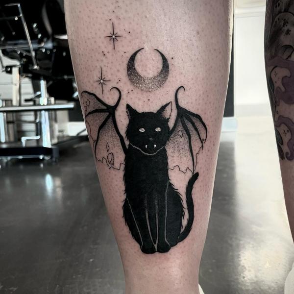 Bat Tattoos: Meanings, Styles and Design Ideas
