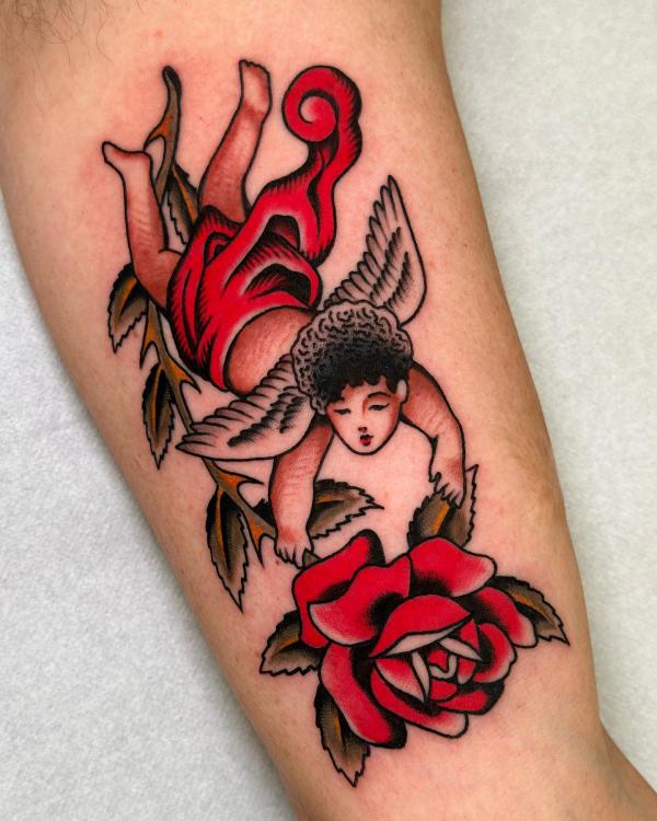 Traditional Rose Tattoos: A Timeless Symbol Inked in Skin