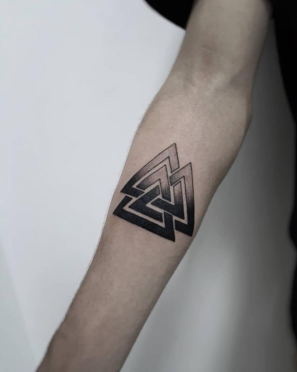 Valknut Tattoos: A Symbol of Viking Strength and Spirit