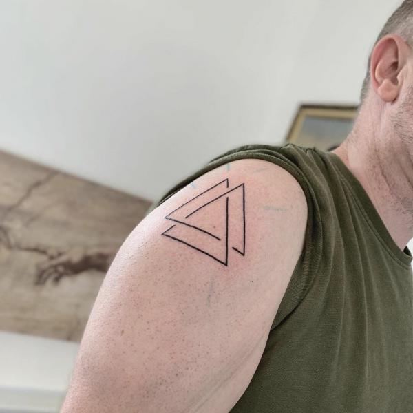Valknut Tattoos: A Symbol of Viking Strength and Spirit