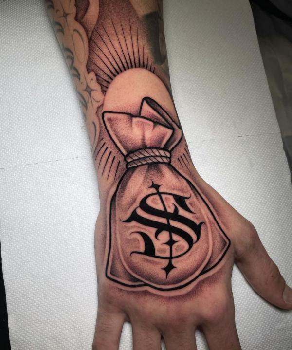Money Bag Tattoos: Wealth, Ambition, and Artistry