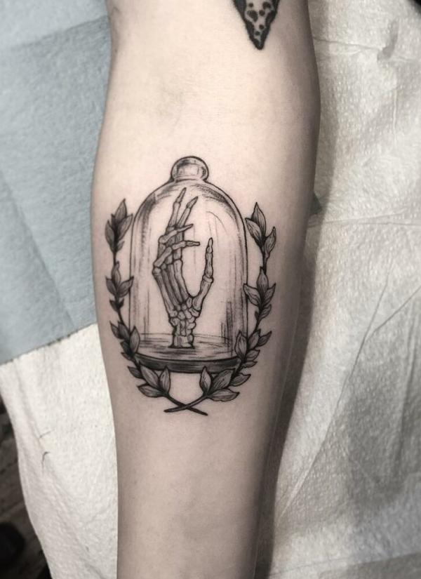 60 Skeleton Hand Tattoo Ideas with Meaning