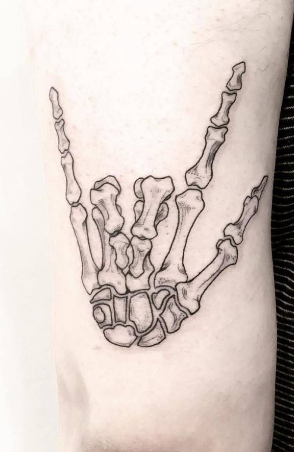 60 Skeleton Hand Tattoo Ideas with Meaning
