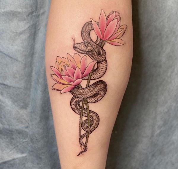 125 Elegant Lotus Tattoo Designs with Meaning