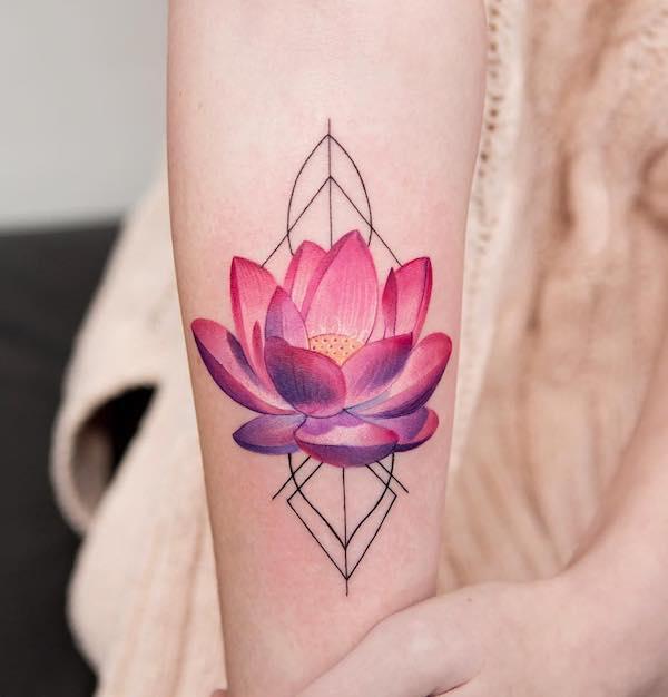 125 Elegant Lotus Tattoo Designs with Meaning