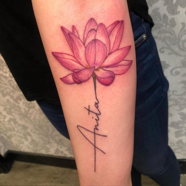 125 Elegant Lotus Tattoo Designs with Meaning