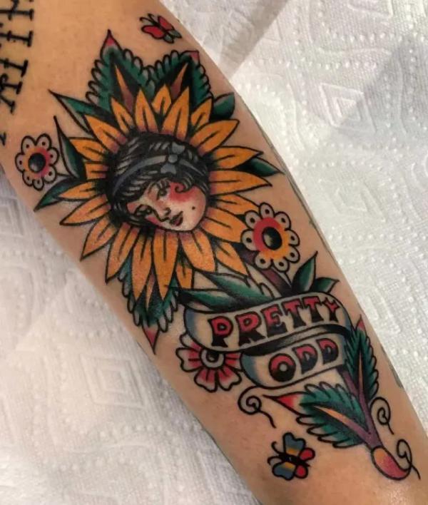 180 Inspirational Sunflower Tattoos with Meaning