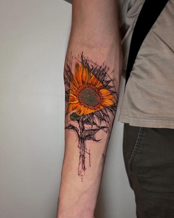 180 Inspirational Sunflower Tattoos with Meaning