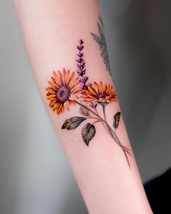 180 Inspirational Sunflower Tattoos with Meaning