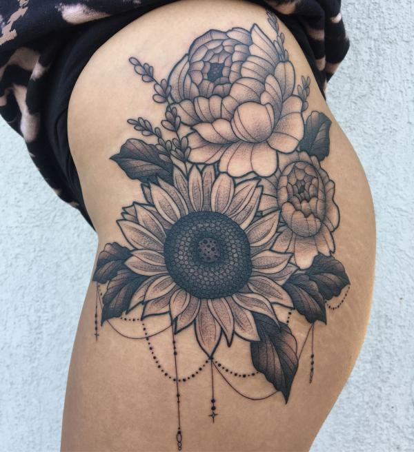180 Inspirational Sunflower Tattoos with Meaning