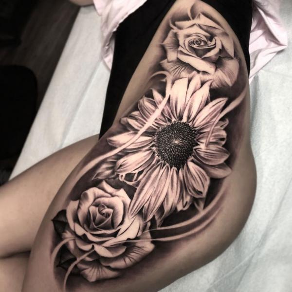 180 Inspirational Sunflower Tattoos with Meaning