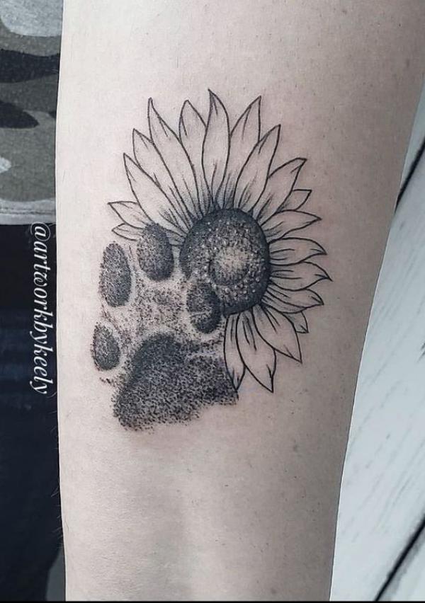 180 Inspirational Sunflower Tattoos with Meaning