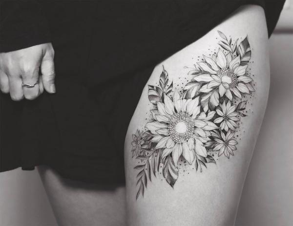 180 Inspirational Sunflower Tattoos with Meaning