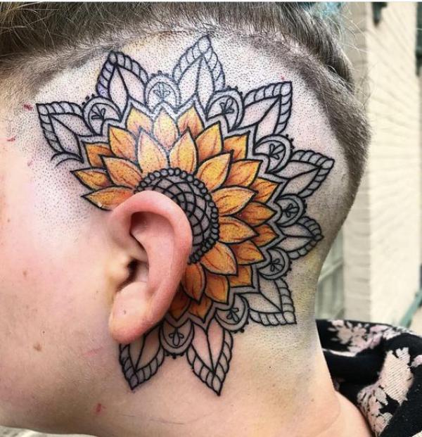 180 Inspirational Sunflower Tattoos with Meaning