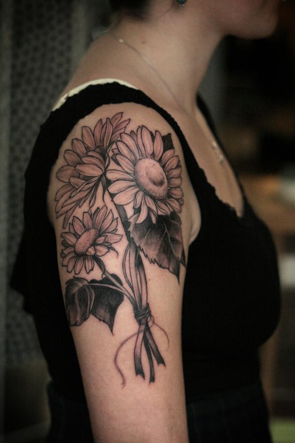 180 Inspirational Sunflower Tattoos with Meaning