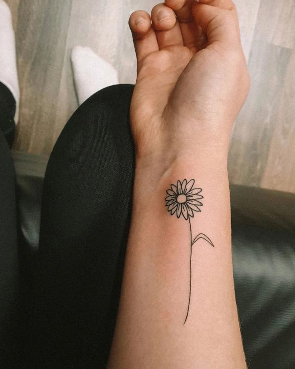 180 Inspirational Sunflower Tattoos with Meaning