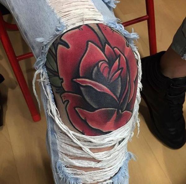 85 Knee Tattoo: Designs and Styles