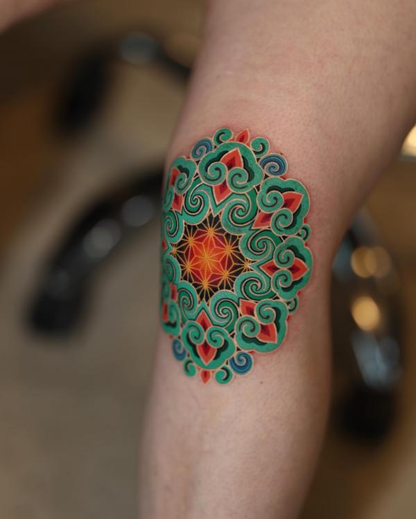 85 Knee Tattoo: Designs and Styles