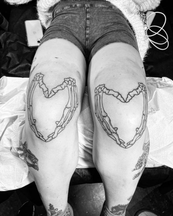 85 Knee Tattoo: Designs and Styles