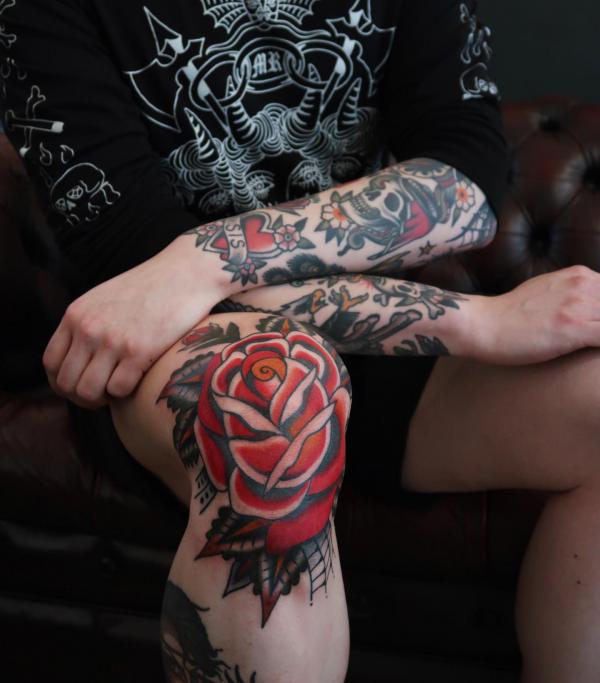 85 Knee Tattoo: Designs and Styles