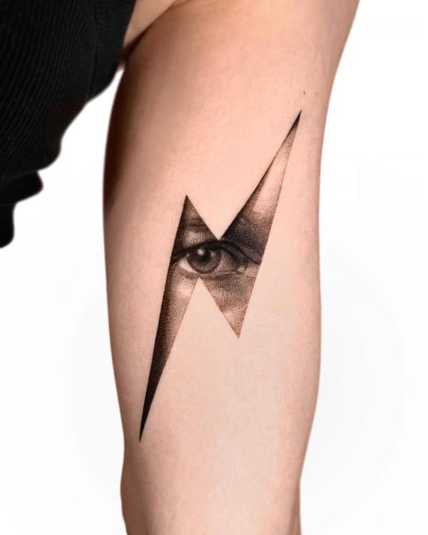 Lightning Bolt Tattoo: Meaning and Designs