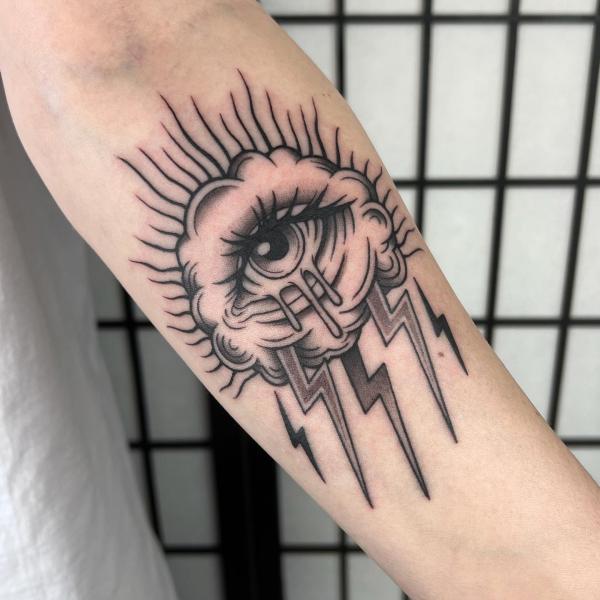 Lightning Bolt Tattoo: Meaning and Designs
