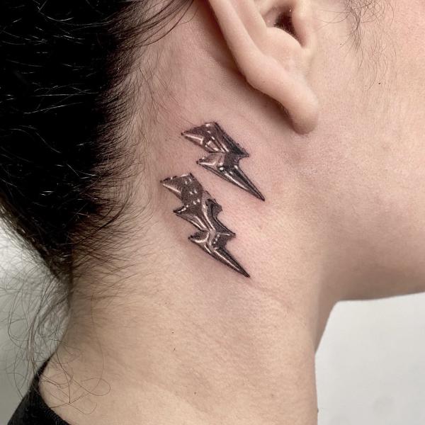 Lightning Bolt Tattoo: Meaning and Designs