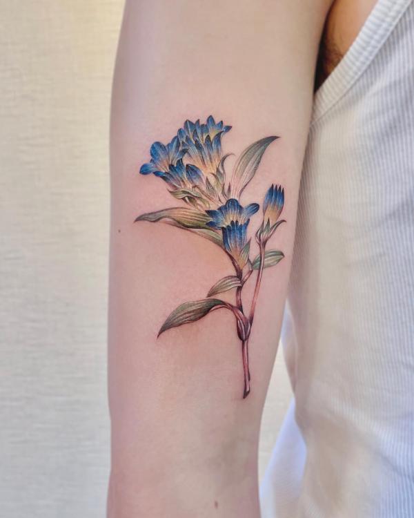 100+ Beautiful Flower Tattoo Designs with Meanings