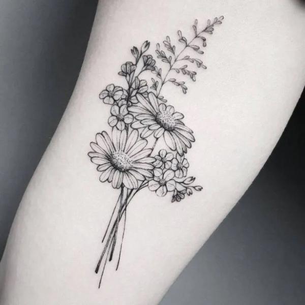 120 Daisy Tattoo Designs with Meanings