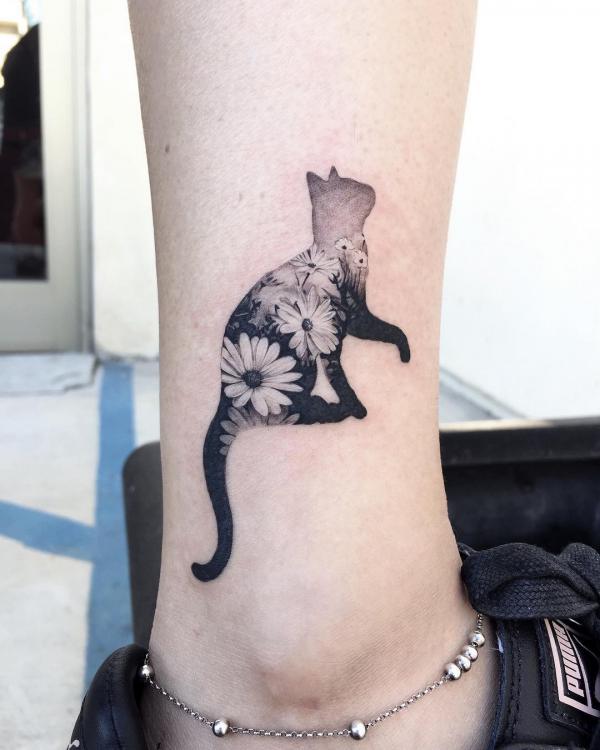 120 Daisy Tattoo Designs with Meanings