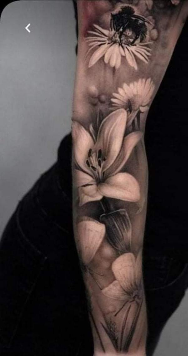 120 Daisy Tattoo Designs with Meanings