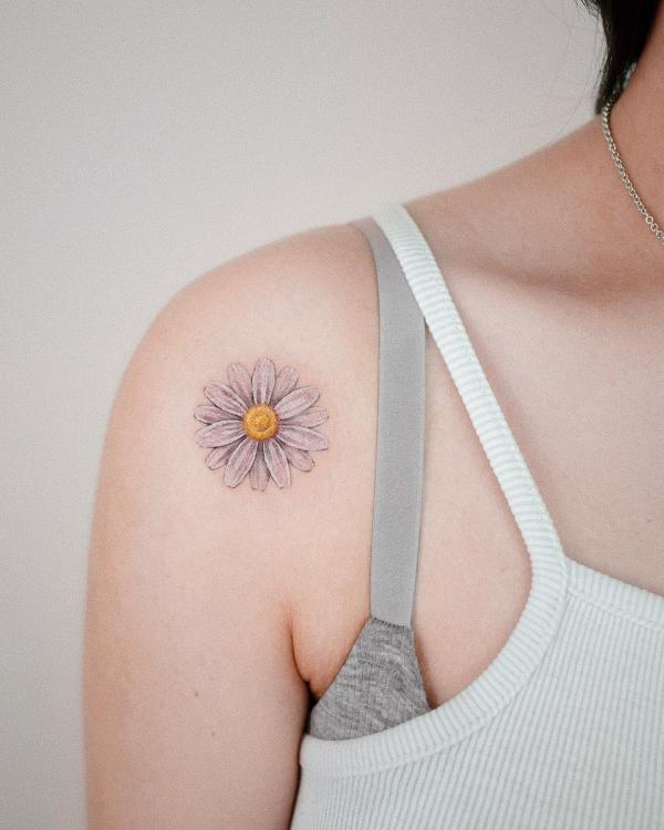 120 Daisy Tattoo Designs with Meanings