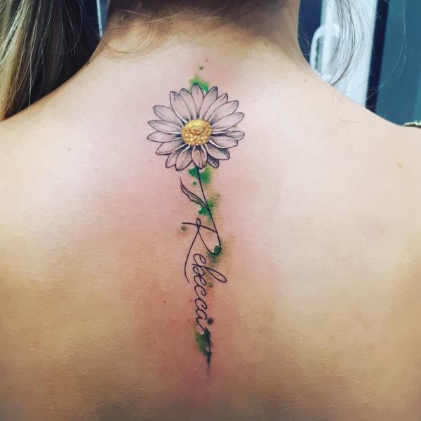 120 Daisy Tattoo Designs with Meanings