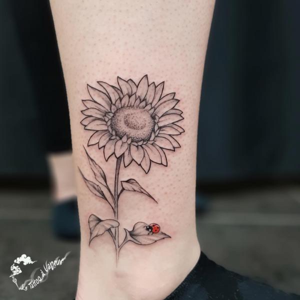 60+ ladybug tattoo Designs with Meanings