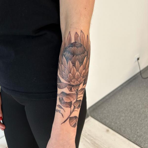 30 Beautiful Protea Tattoo Designs with Meaning
