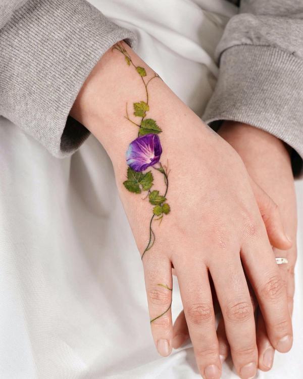 20 Morning Glory Tattoo Designs with Meaning