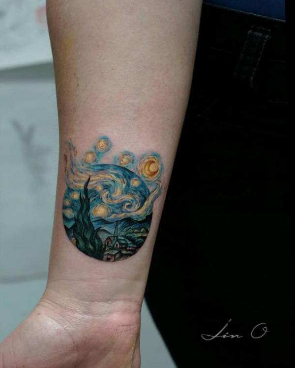 40 Glittering Starry Night Tattoo Designs