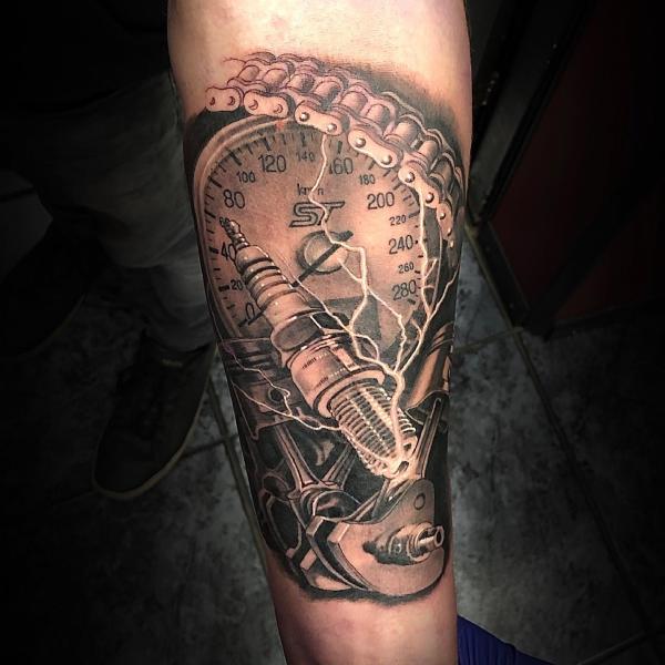 40 Mechanical Tattoos: The Fusion of Art and Technology