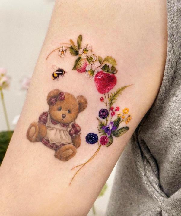 Strawberry Tattoo: Artistic Blend of Beauty and Meaning