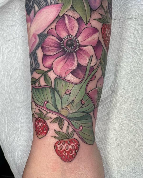 Strawberry Tattoo: Artistic Blend of Beauty and Meaning