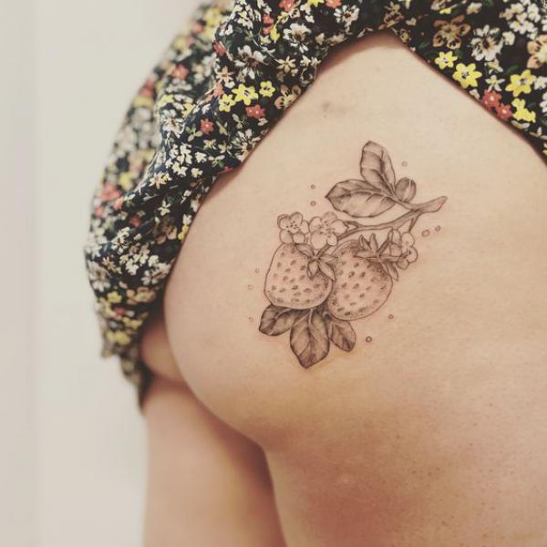 Strawberry Tattoo: Artistic Blend of Beauty and Meaning