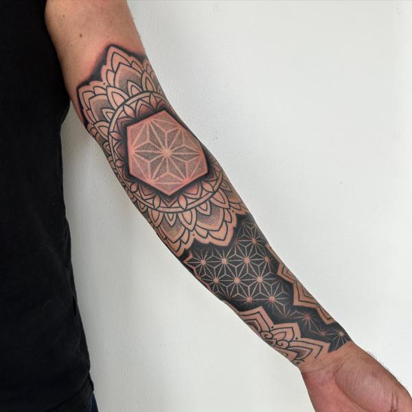40 Flower of Life Tattoo Designs with Meanings