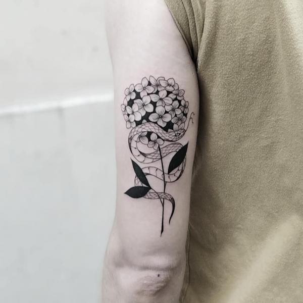 50 Hydrangea Tattoo Designs with Meanings