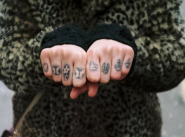 120 Cute Finger Tattoo Ideas for Your Inspiration