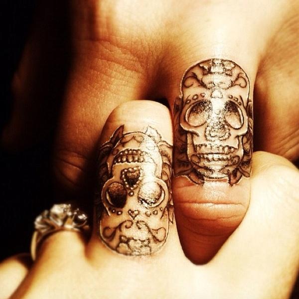 120 Cute Finger Tattoo Ideas for Your Inspiration